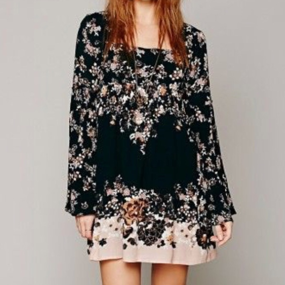 • Buy 1, get 1 FREE • Free People Floral Dress